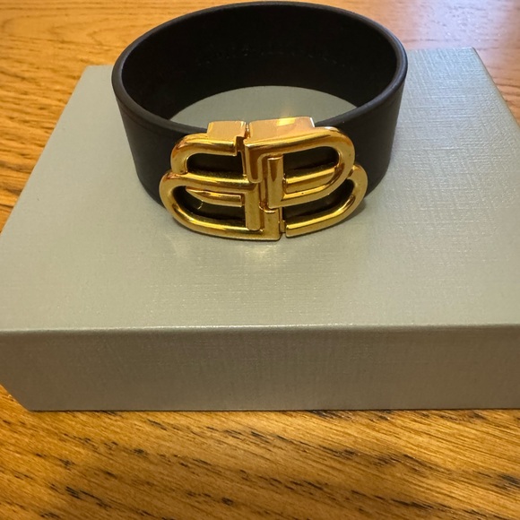 BALENCIAGA BB leather bracelet - Picture 5 of 6